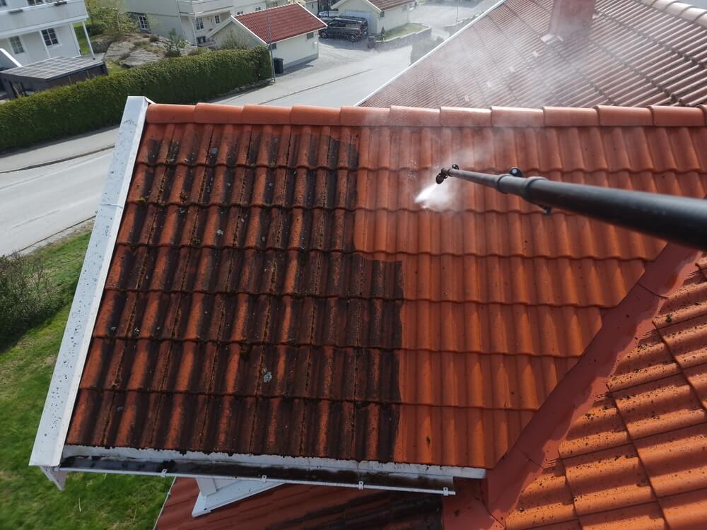 Takvask og mosefjerning Oslo